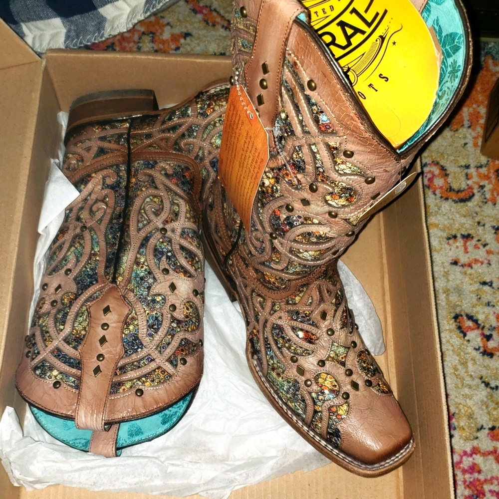 Corral Womens Boots NIB Size 9.5